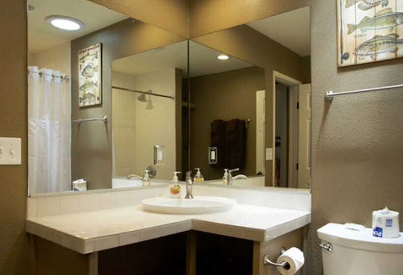 호스텔 Silver Pines Lodge