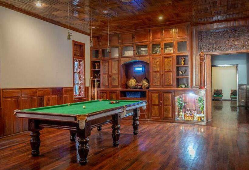 فندق Antonios Villa