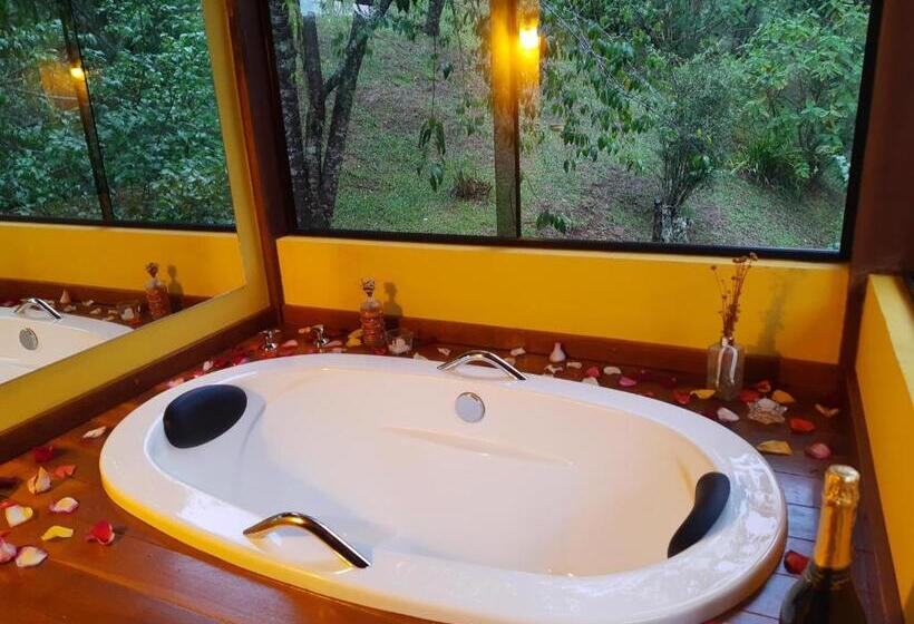 בית מלון כפרי Chalés Nó Da Madeira