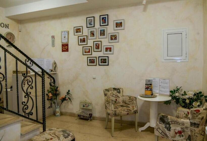 בית מלון כפרי The Step Family