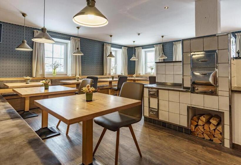 Landhaus Hubertus Wellness & Breakfast