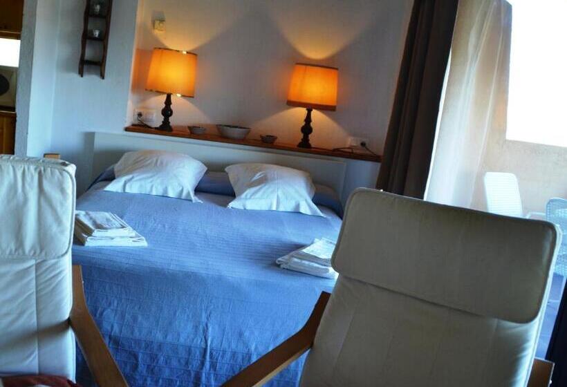 펜션 Habitaciones Con Encanto   Cal Alejandro