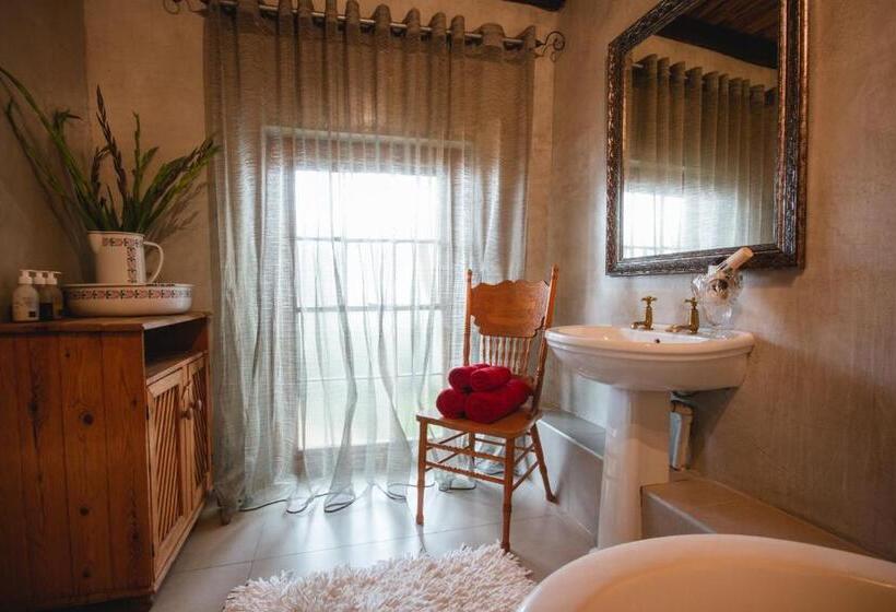 پانسیون Cypress Cottage Guest House