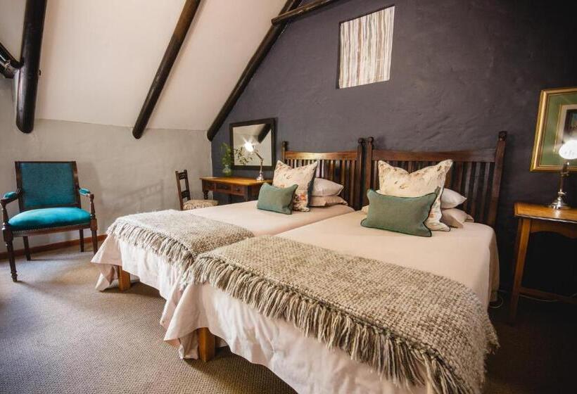 پانسیون Cypress Cottage Guest House