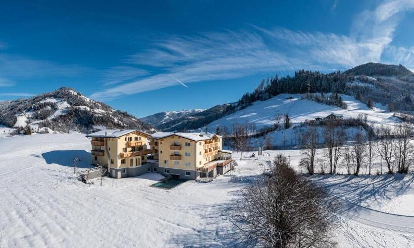 פנסיון Der Alpenblick