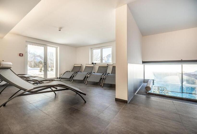 פנסיון Der Alpenblick