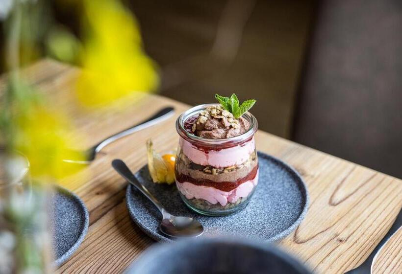 פנסיון Der Alpenblick