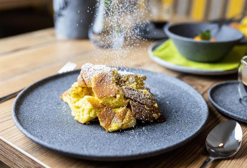 פנסיון Der Alpenblick