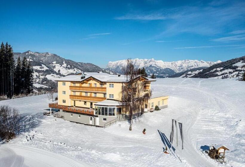 פנסיון Der Alpenblick