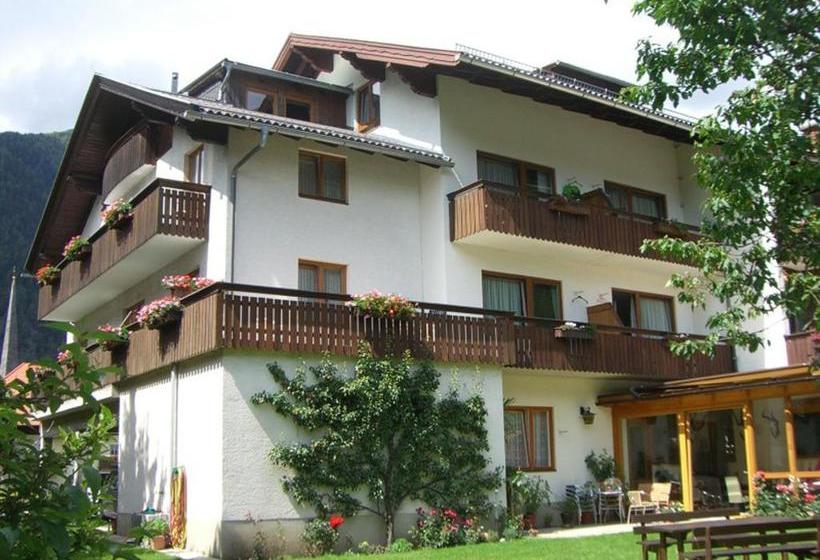 פנסיון Gästehaus Truskaller