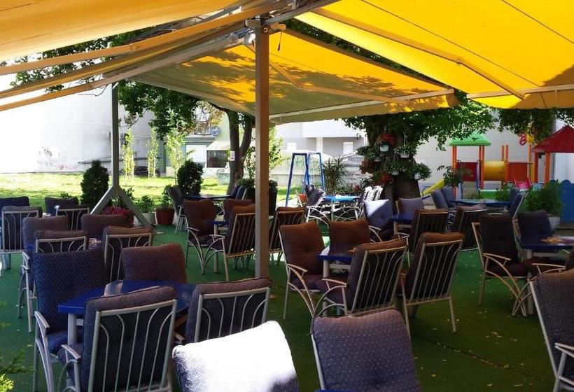 پانسیون Guest House Gaja