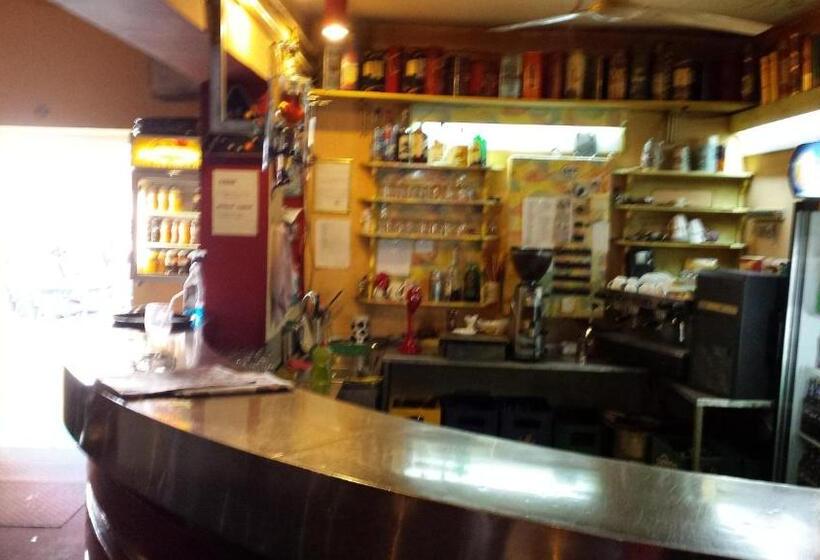 پانسیون Guest House Gaja