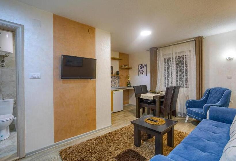 پانسیون Guesthouse Dabić