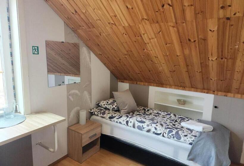 پانسیون Guesthouse Kiljan