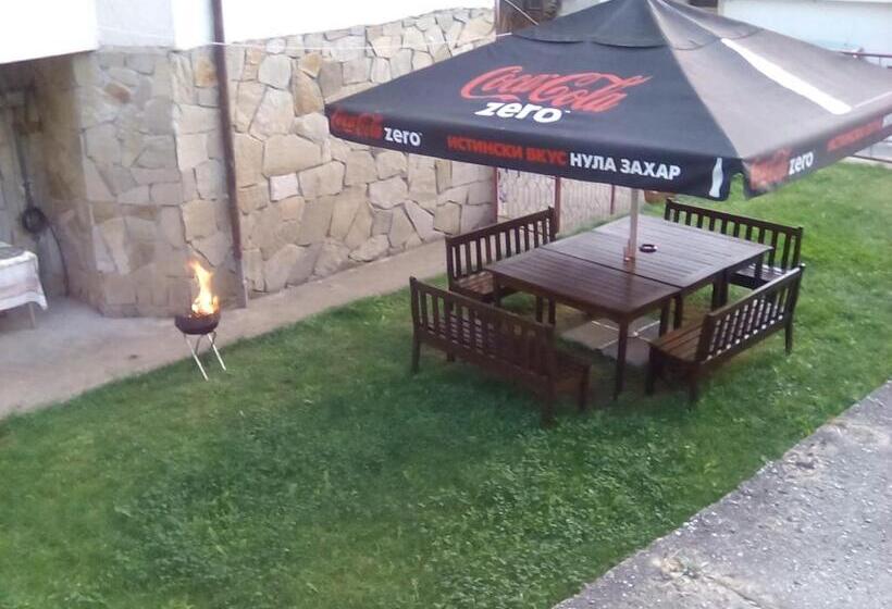 بنسيون Katya Guest House