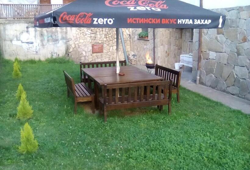 بنسيون Katya Guest House