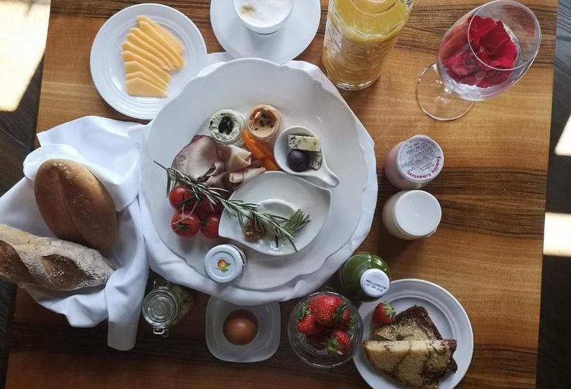 بنسيون Garni Am Marktplatz