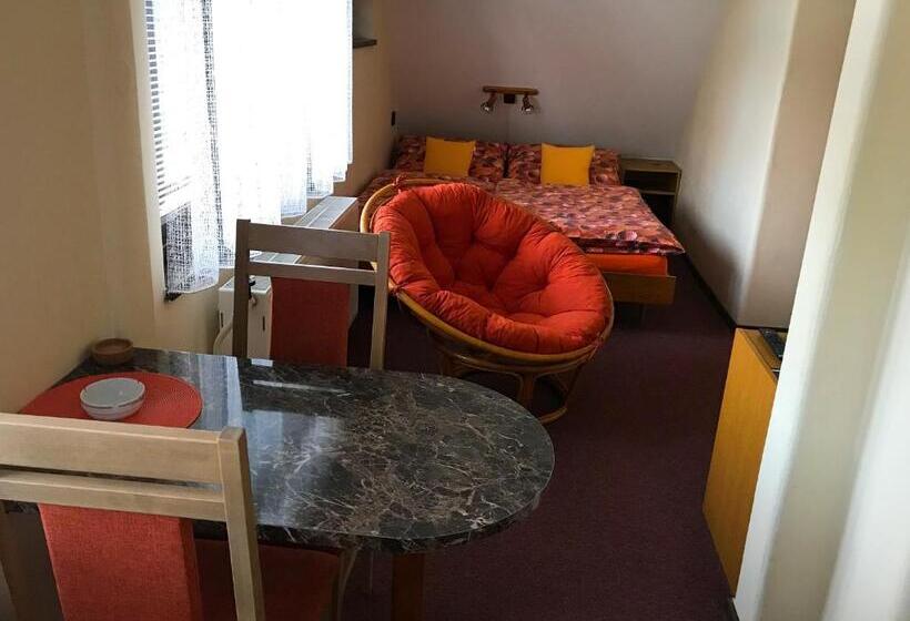 پانسیون Penzion Z&z