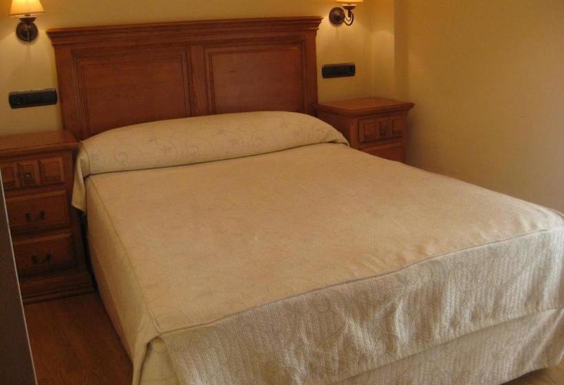 ペンション Puerta Del Sol