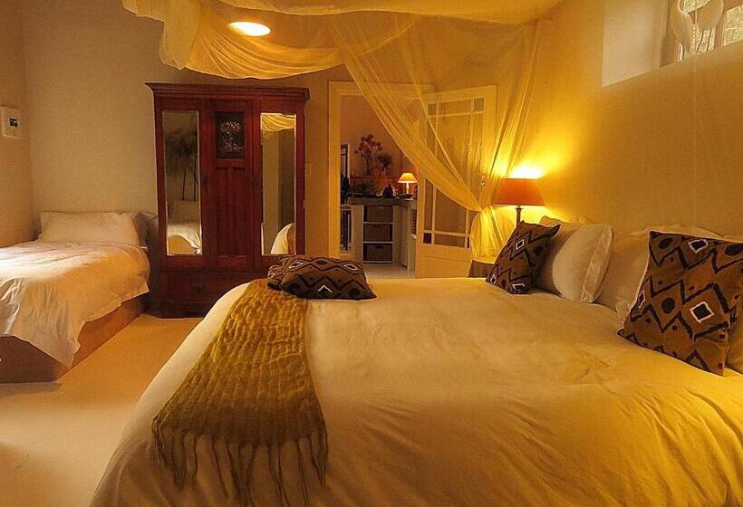 بنسيون The Olive Thrush Cottage