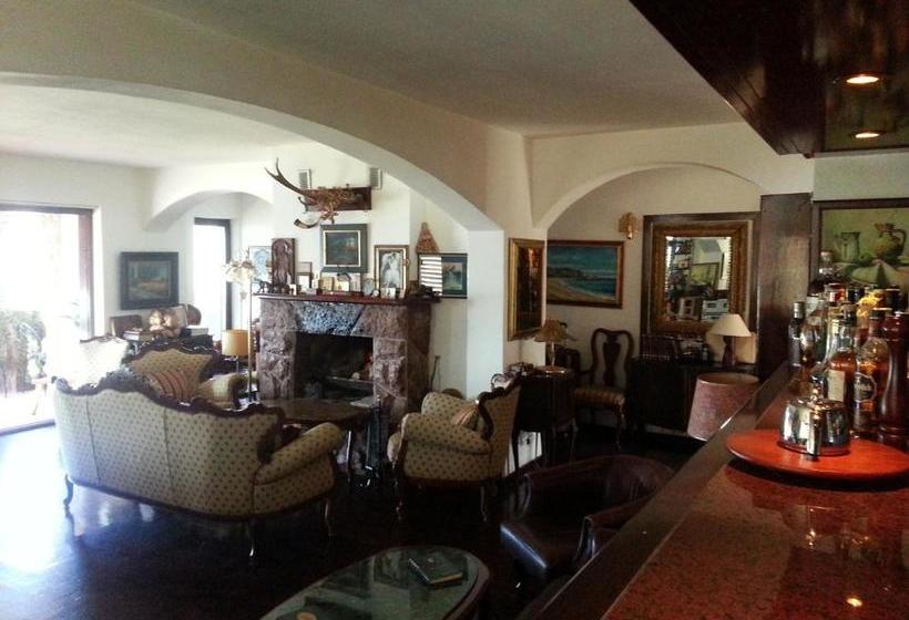 پانسیون Villa Sara Guesthouse