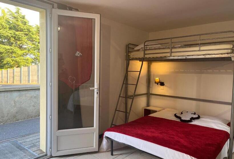 Bed and Breakfast Chambres D'hôtes Poirier Bazin