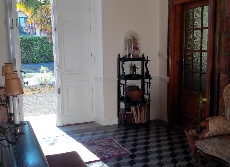 مبيت وإفطار Maison D'hôtes Lassaubatju