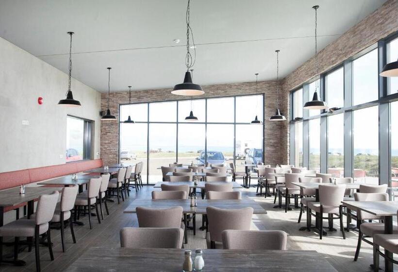 پانسیون Arnarstapi Cottages