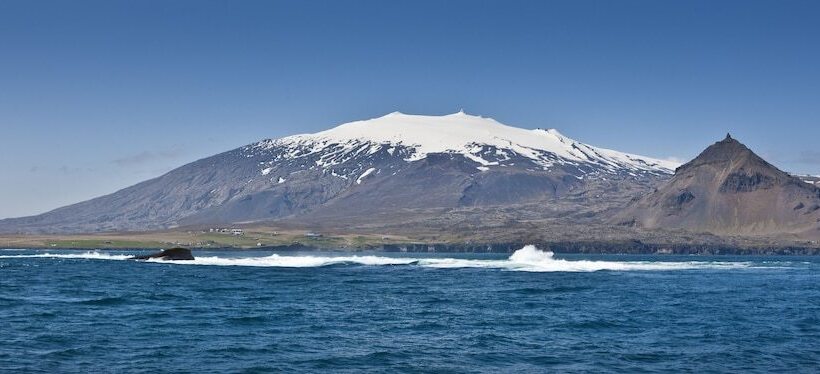 پانسیون Arnarstapi Cottages