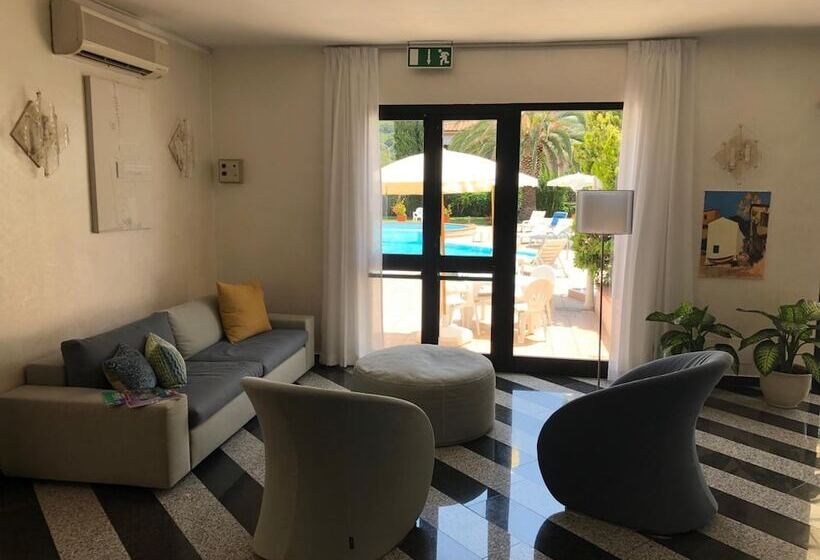 Arthotel Gabbiano Azzurro Due