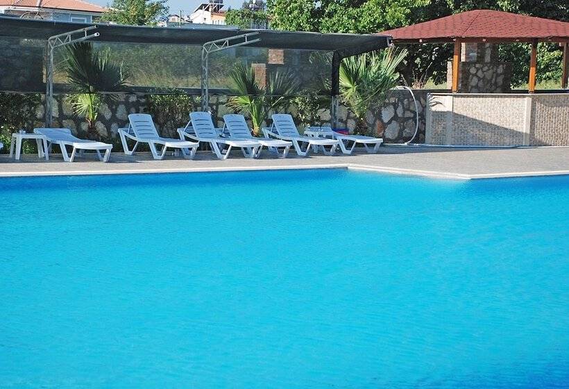 هتل Gure Termal Resort