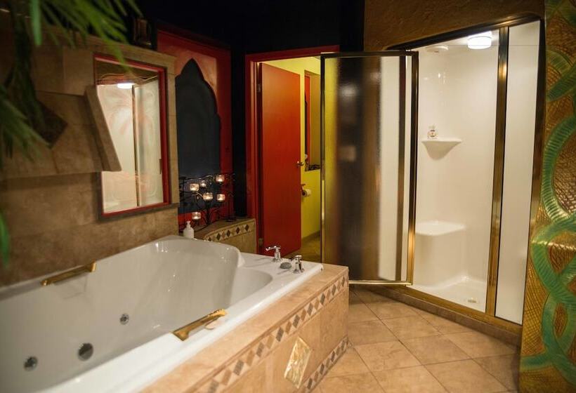 Mariaggi's Theme Suite Hotel & Spa