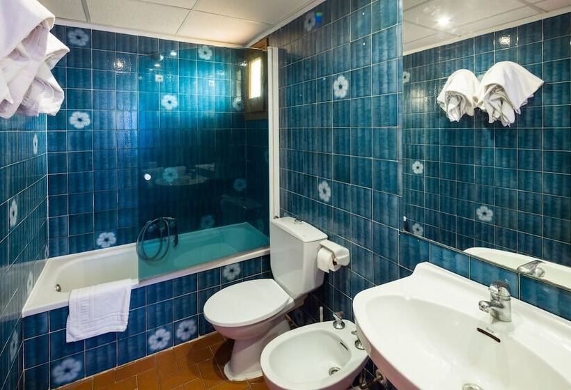 Apartamentos Arlanza   Only Adults