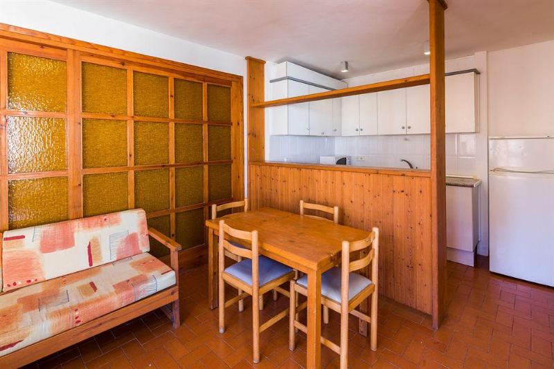 Apartamentos Arlanza   Only Adults