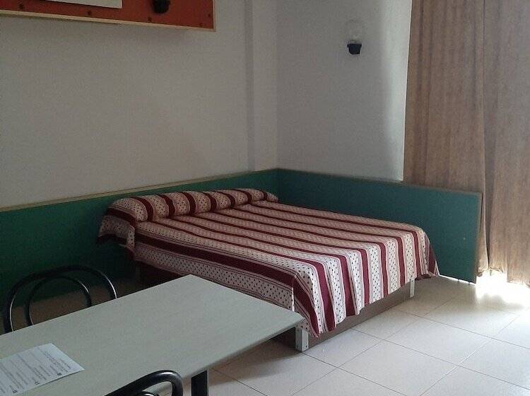 Apartaments Lloret Sun