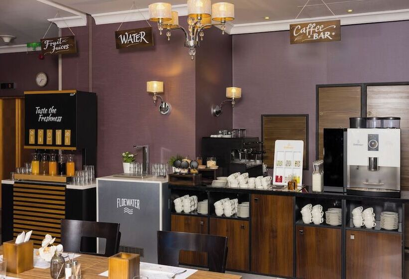 Carlton Hotel Buda Castle