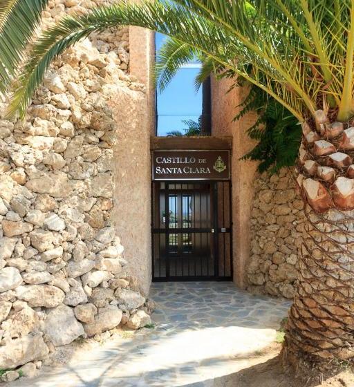 Center & White Town Apartment