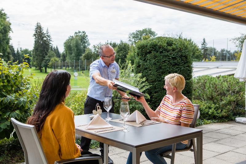 בית מלון כפרי Aarau West Swiss Quality