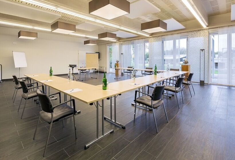 בית מלון כפרי Aarau West Swiss Quality