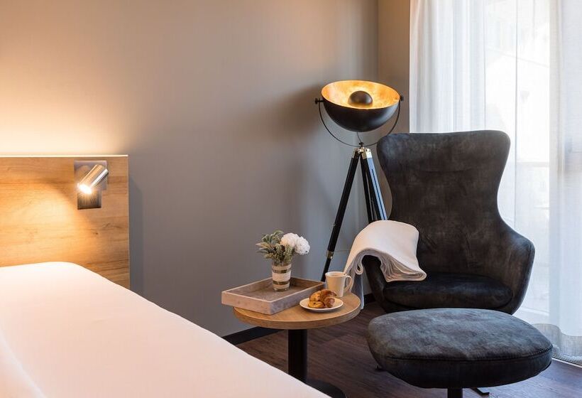 בית מלון כפרי Aarau West Swiss Quality