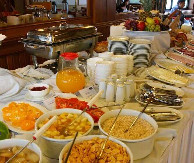 ホテル Abba Presidente Suites Puerto Montt