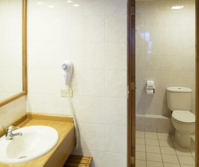 ホテル Abba Presidente Suites Puerto Montt