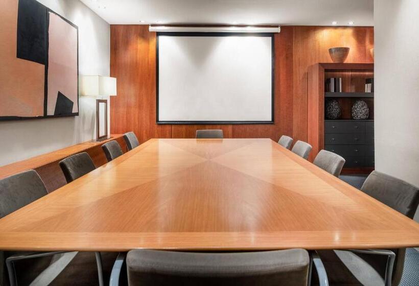 Ac Hotel Badajoz By Marriott