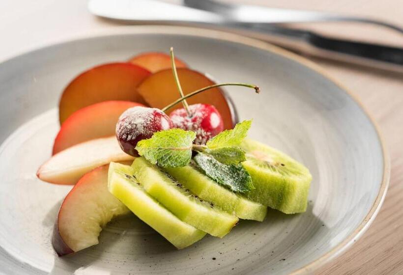 Ac Hotel Badajoz By Marriott