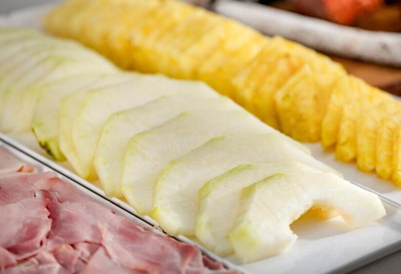 Ac Hotel Irla By Marriott