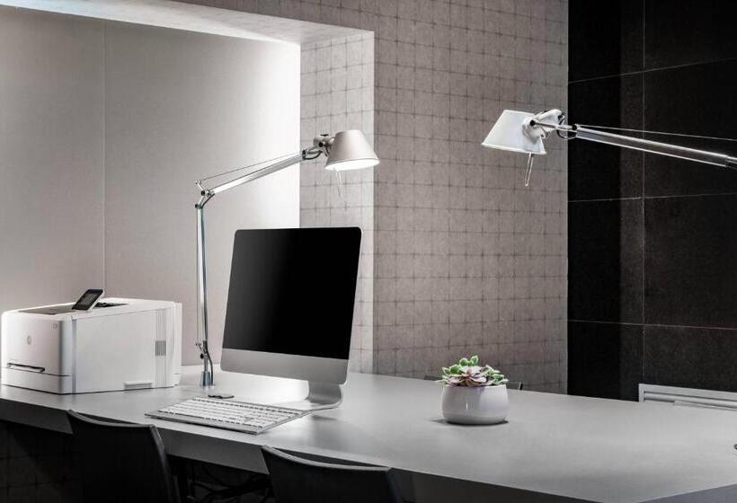 Ac Hotel Irla By Marriott