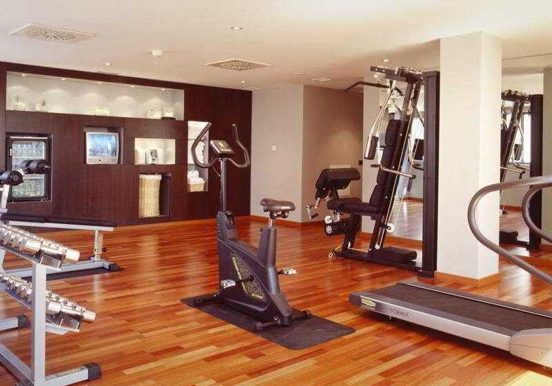 Ac Hotel Tarragona By Marriott