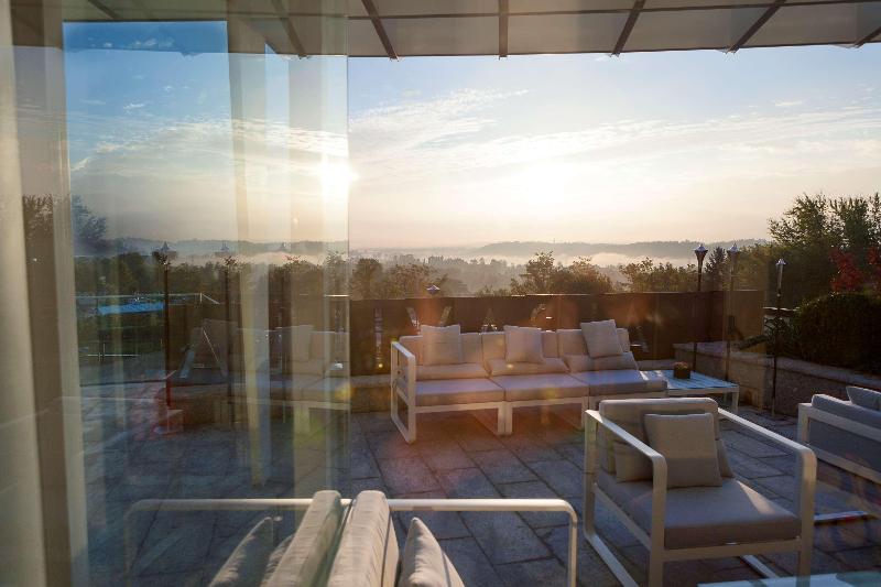 Albavilla Hotel & Co