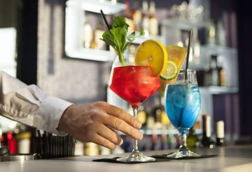 Albavilla Hotel & Co