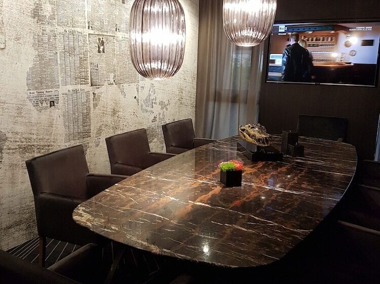 Albavilla Hotel & Co